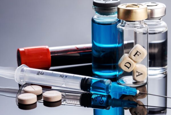 zdjęcie główne_FDA zatwierdza aducanumab