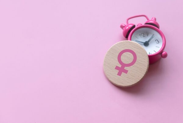 zdjęcie główne_hormony bioidentyczne a menopauza